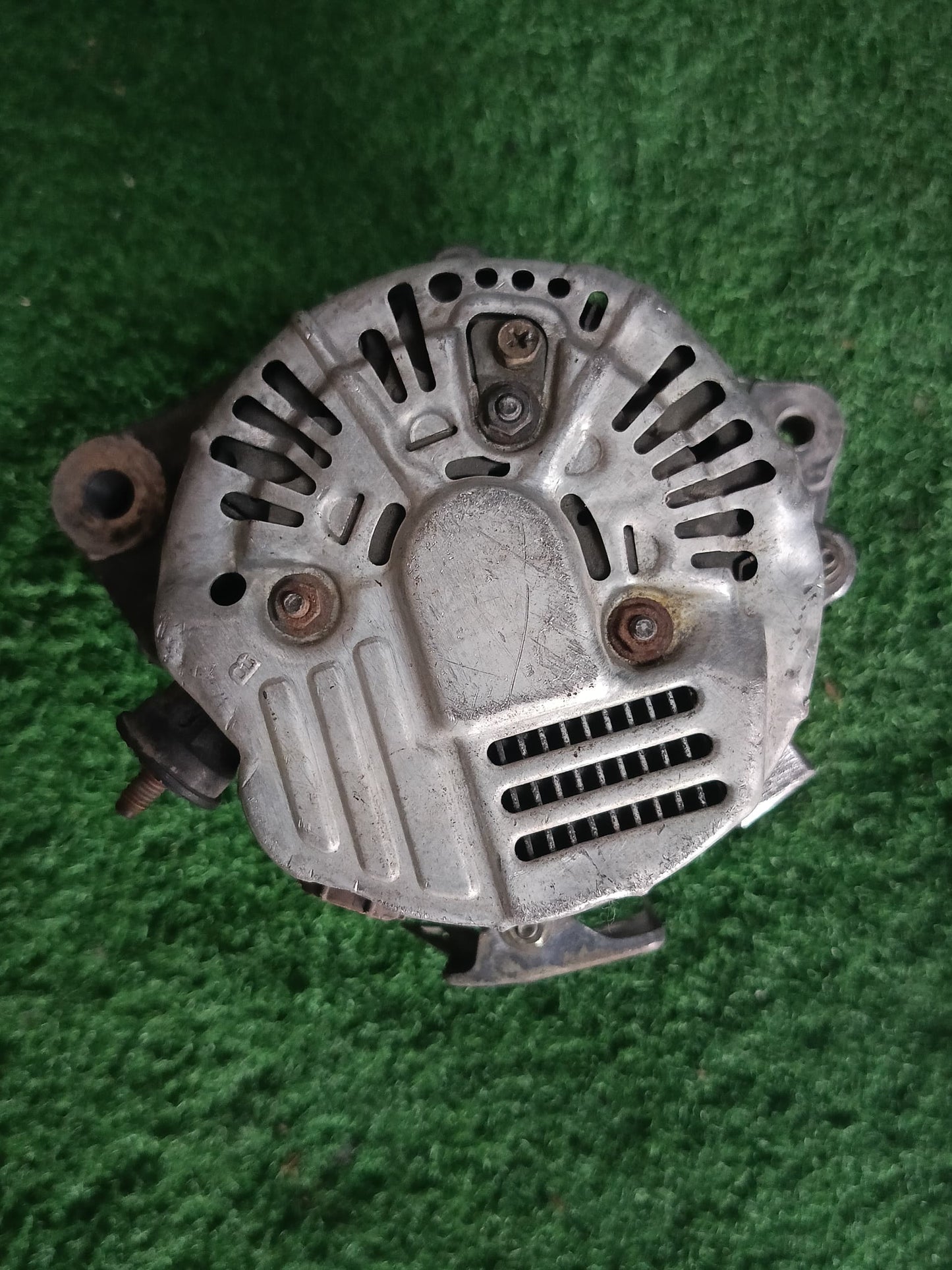 TOYOTA CALDINA ALTERNATOR (27060-7A030)