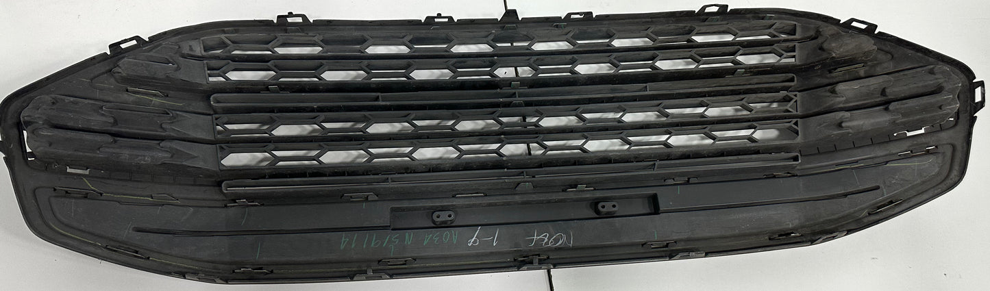 FORD ECO SPORT 2014 FRONT GRILLE (CN15-17B968D)