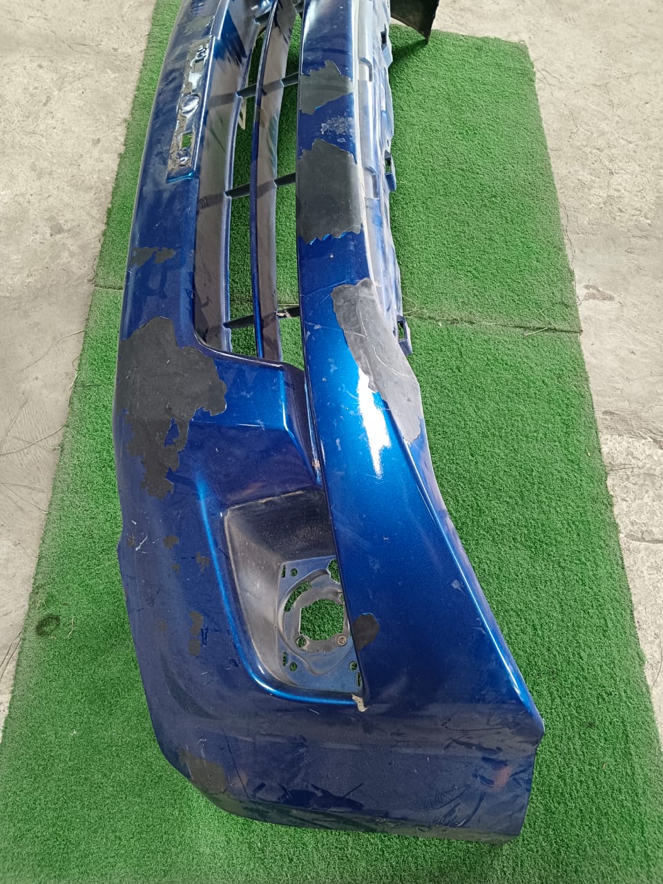 ISUZU DMAX VCROSS FRONT BUMPER (QA6045)