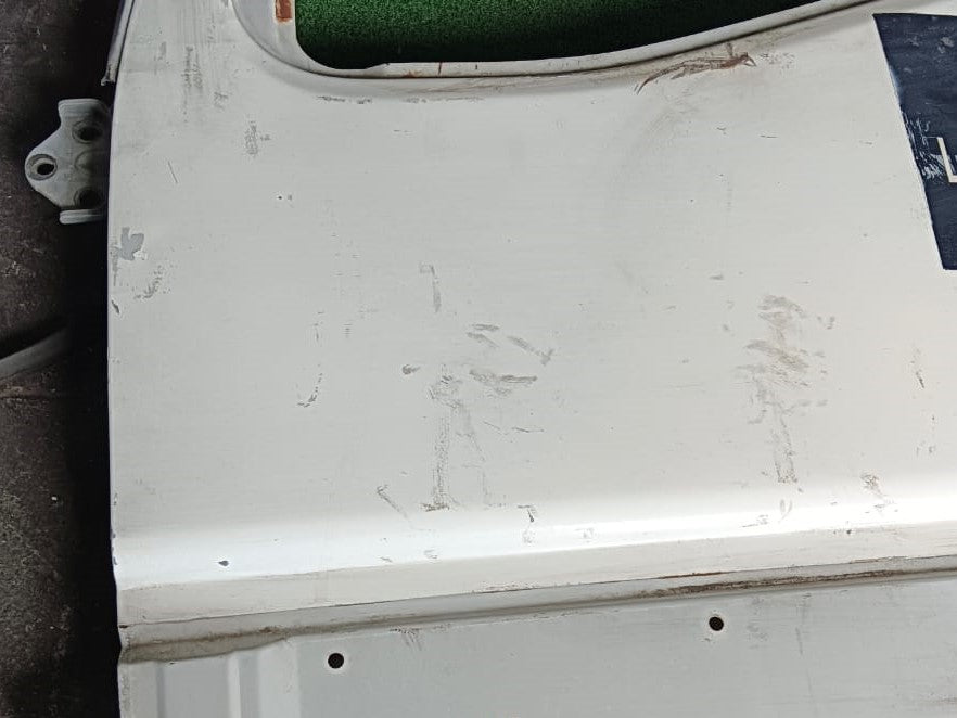 MITSUBISHI FUSO DOOR PANEL FLH KOSONG (DP00012)