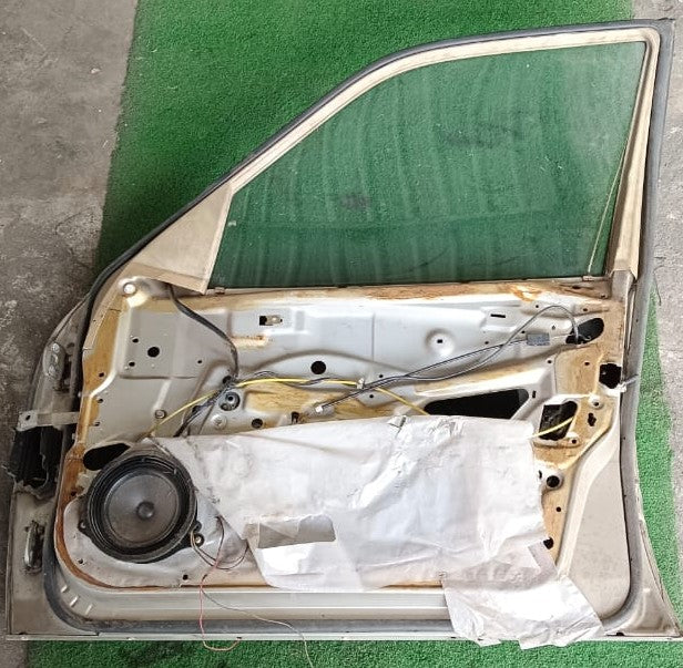 MERCEDES W202 DOOR PANEL FRH COMPLETE BROWN (DP00020)