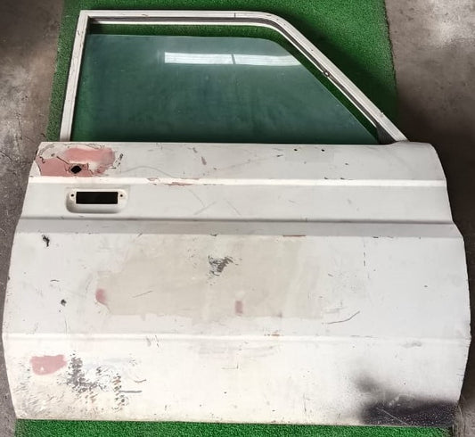 TOYOTA LAND CRUISER 75SERIES DOOR PANEL FRH COMPLETE WHITE (DP00030)