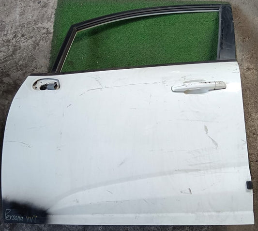 PROTON PERSONA VVT DOOR PANEL FLH COMPLETE WHITE (DP00051)