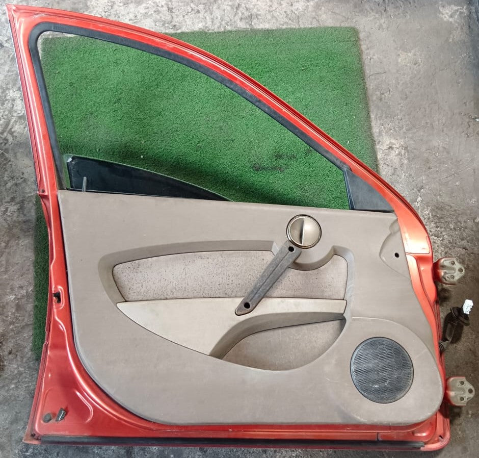 PROTON GEN2 DOOR PANEL FLH COMPLETE RED (DP00052)