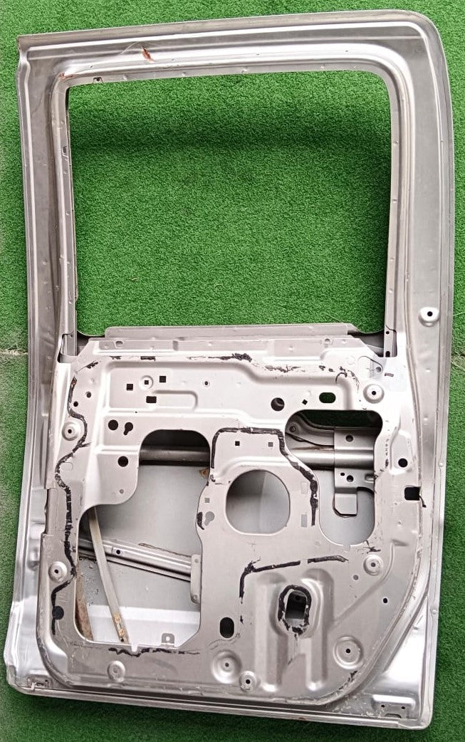 ISUZU DMAX ITEQ DOOR PANEL RRH KOSONG SILVER (B) (DP00071)