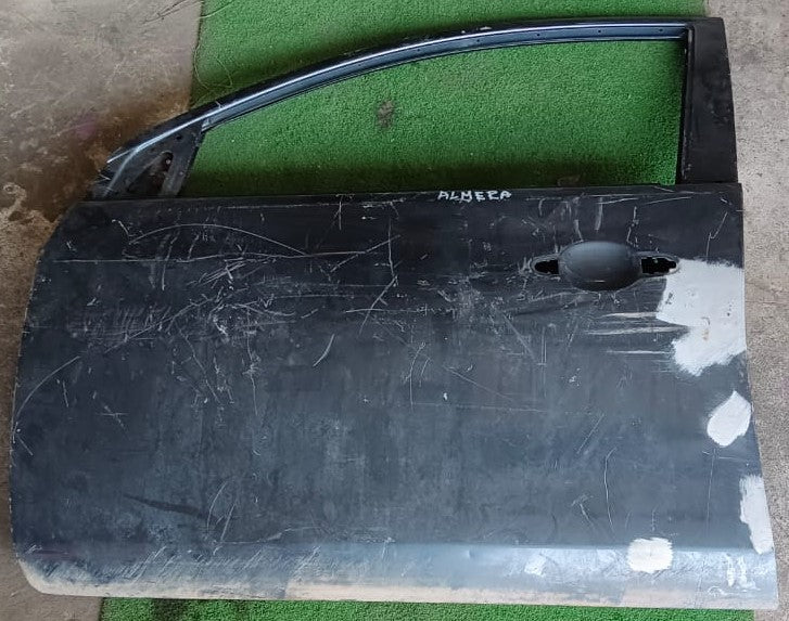 NISSAN ALMERA N17 DOOR PANEL FLH KOSONG BLACK (DP00082)