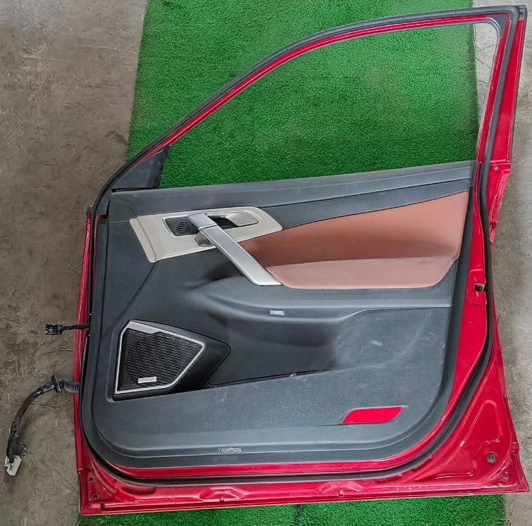 PROTON X70 DOOR PANEL FRH COMPLETE RED (B) (DP00085)