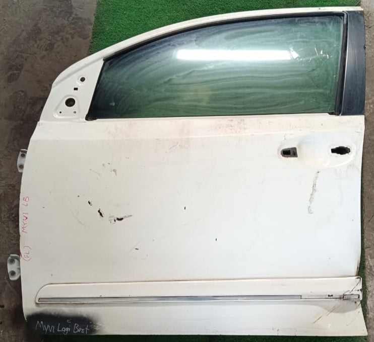 PERODUA MYVI LAGI BEST DOOR PANEL FLH COMPLETE WHITE (B) (DP00092)