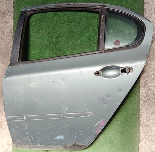 PROTON GEN2 DOOR PANEL RLH KOSONG SILVER (B) (DP00114)