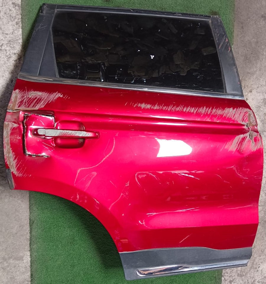 PROTON X70 DOOR PANEL RRH COMPLETE RED (B) (DP00120)