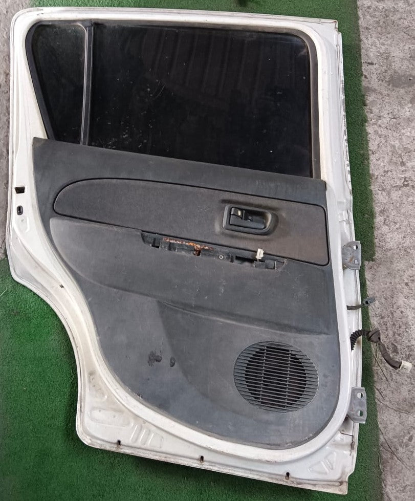 PERODUA MYVI K3 DOOR PANEL RLH COMPLETE WHITE (B) (DP00126)