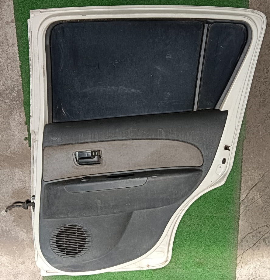 PERODUA MYVI K3 DOOR PANEL RRH COMPLETE WHITE (DP00135)