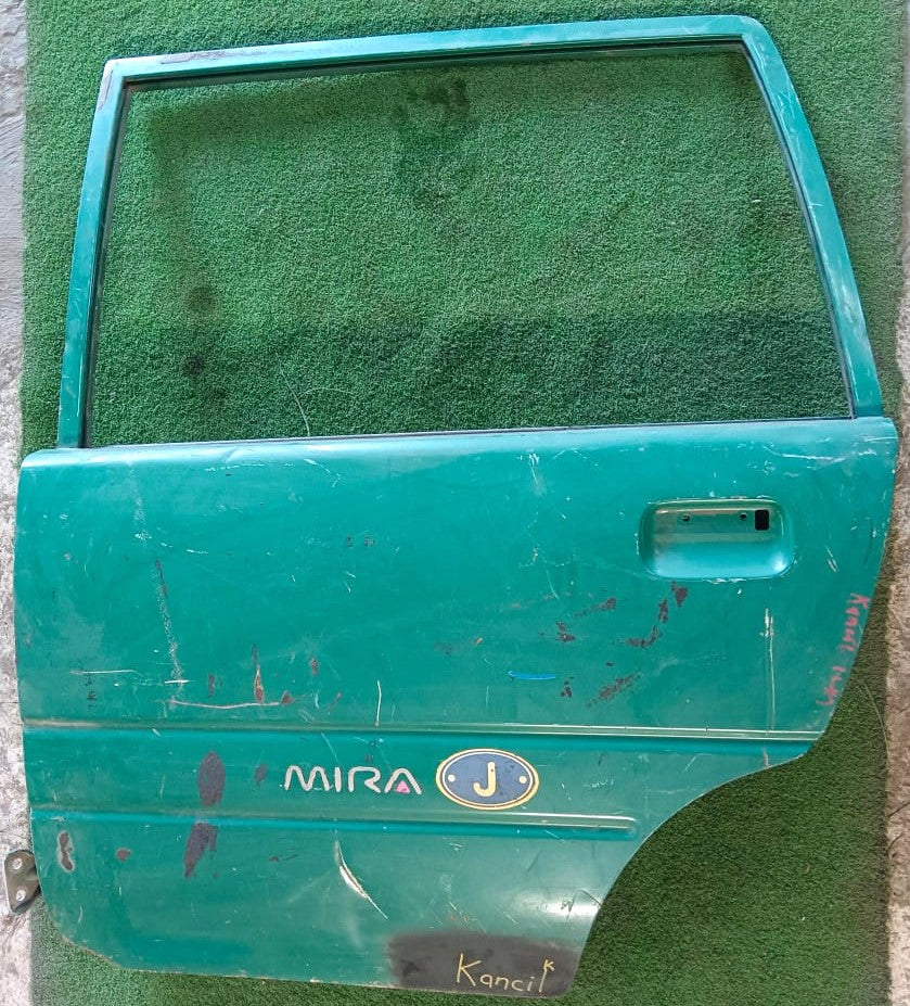 PERODUA KANCIL DOOR PANEL RLH KOSONG GREEN (B) (DP00143)