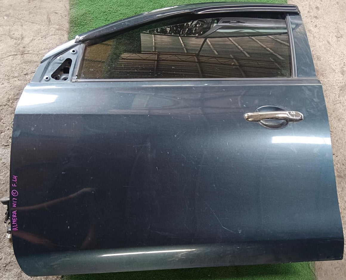 NISSAN ALMERA N17 DOOR PANEL FLH COMPLETE BLACK (DP00155)