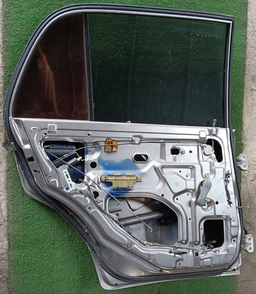 PERODUA KELISA DOOR PANEL RLH COMPLETE GREY (DP00165)