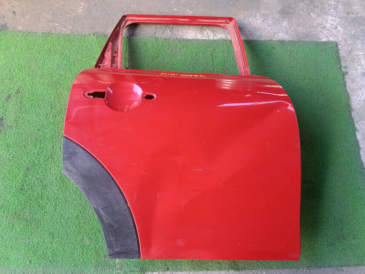 MINI COOPER DOOR PANEL LH KOSONG RED (DR00031)