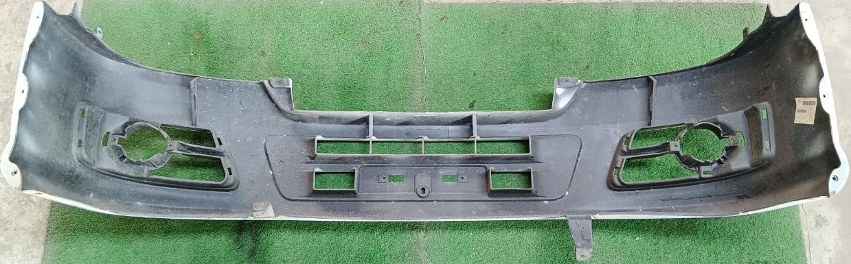 NISSAN URVAN E25 FRONT BUMPER WHITE (DA04253BA)