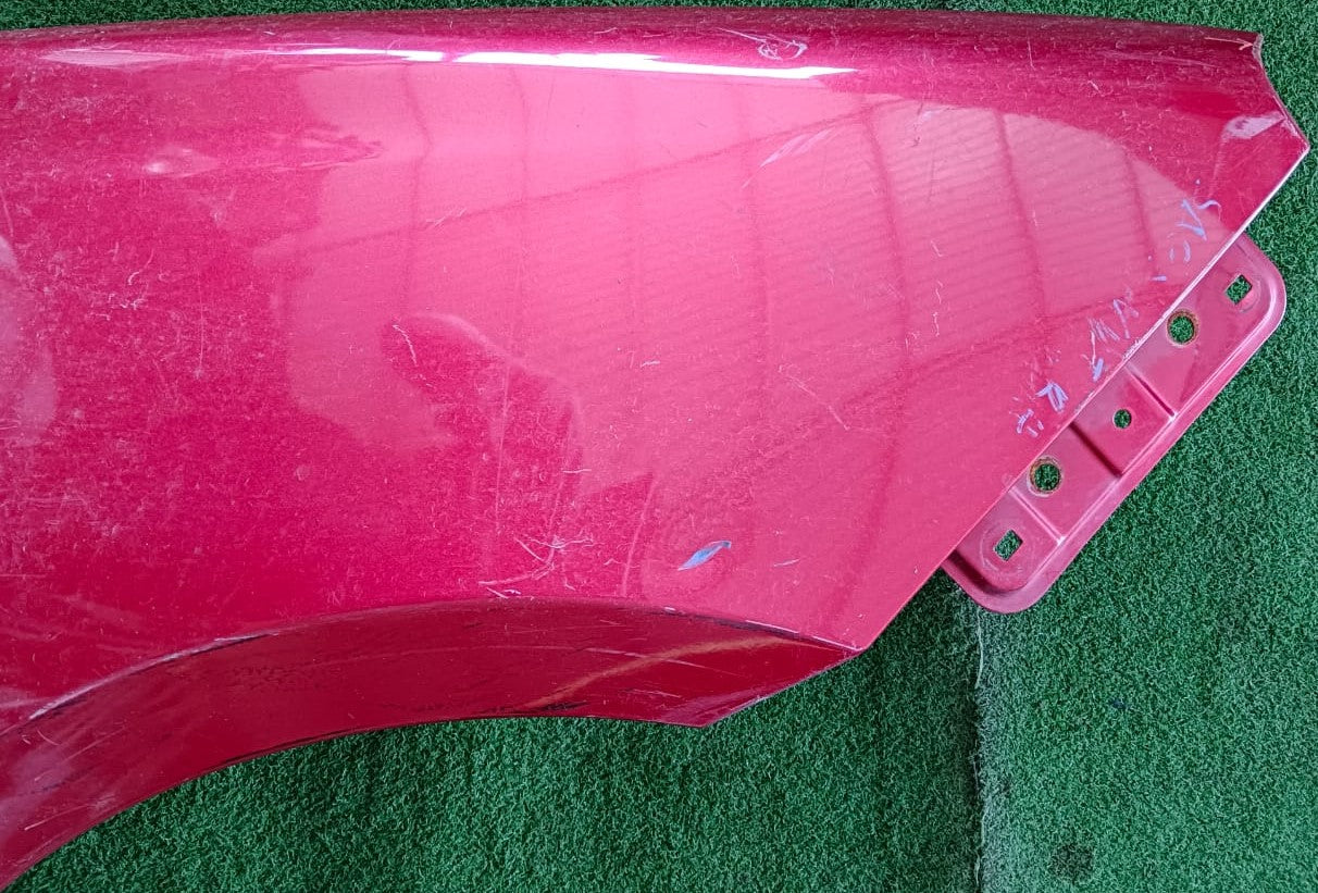 PROTON SAGA VVT FRONT FENDER WITHOUT HOLE RED RH (FFWH051)