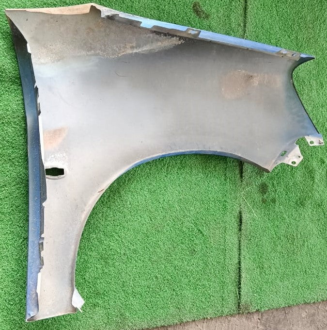 CITROEN BERLINGO FRONT FENDER WITH HOLE BLUE LH (FFWH052)