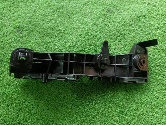 TOYOTA FORTUNER 2011 FRONT BUMPER BRACKET LH (TYN07E-1014B-LNND)