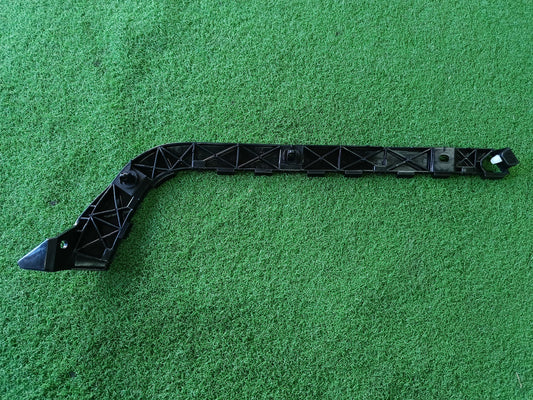TOYOTA FORTUNER 2005 REAR BUMPER BRACKET RH (TYN07C-2914B-RNND)