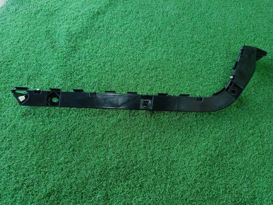 TOYOTA FORTUNER 2005 REAR BUMPER BRACKET LH (TYN07C-2914B-LNND)
