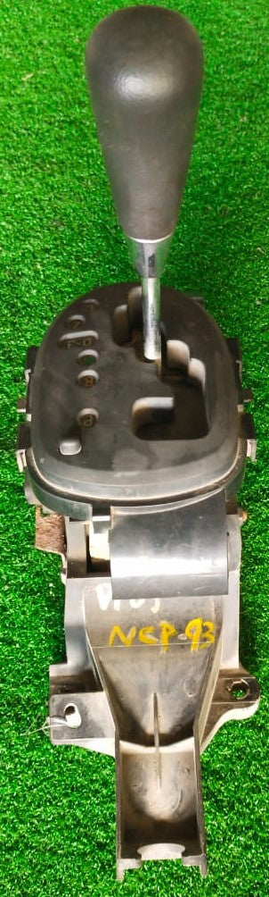 TOYOTA VIOS NCP93 GEAR LEVEL AT (GL0002)