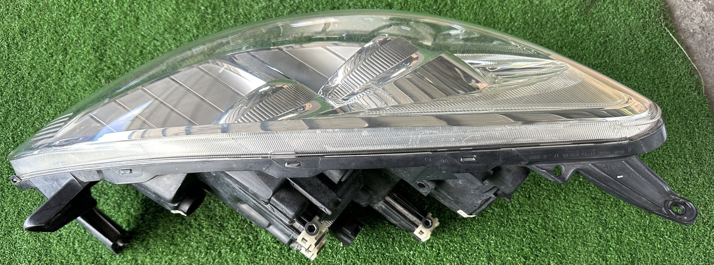 PERODUA ALZA HEAD LAMP RH (HL0006)