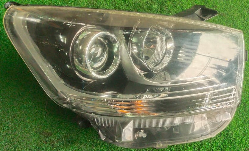 PERODUA AXIA HEAD LAMP RH (HL0035)