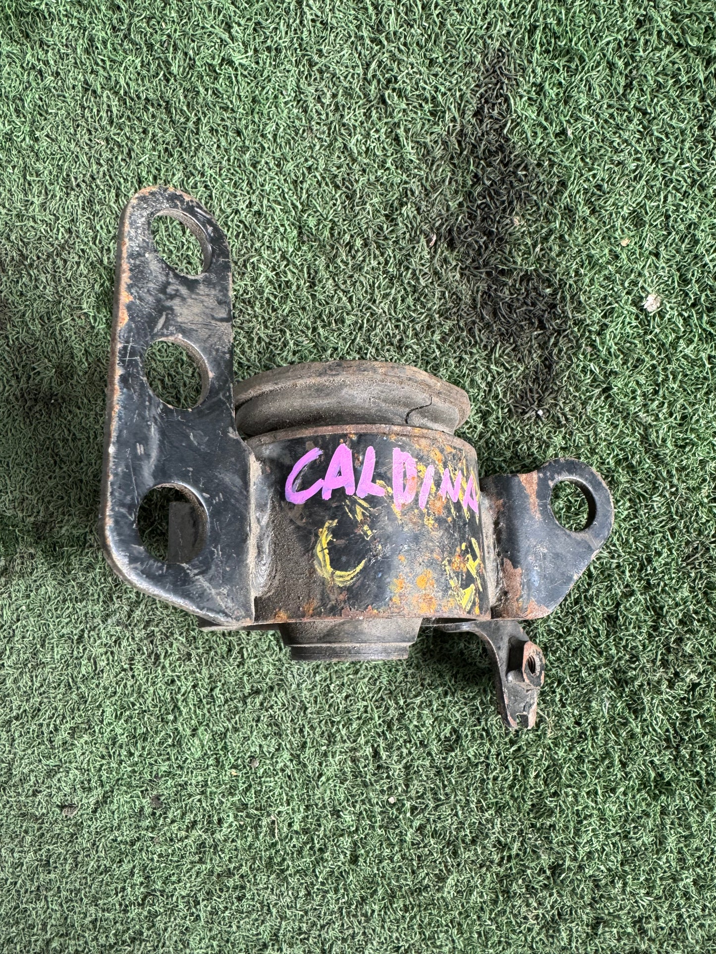 TOYOTA CALDINA ENGINE MOUNTING FRONT (EM0003