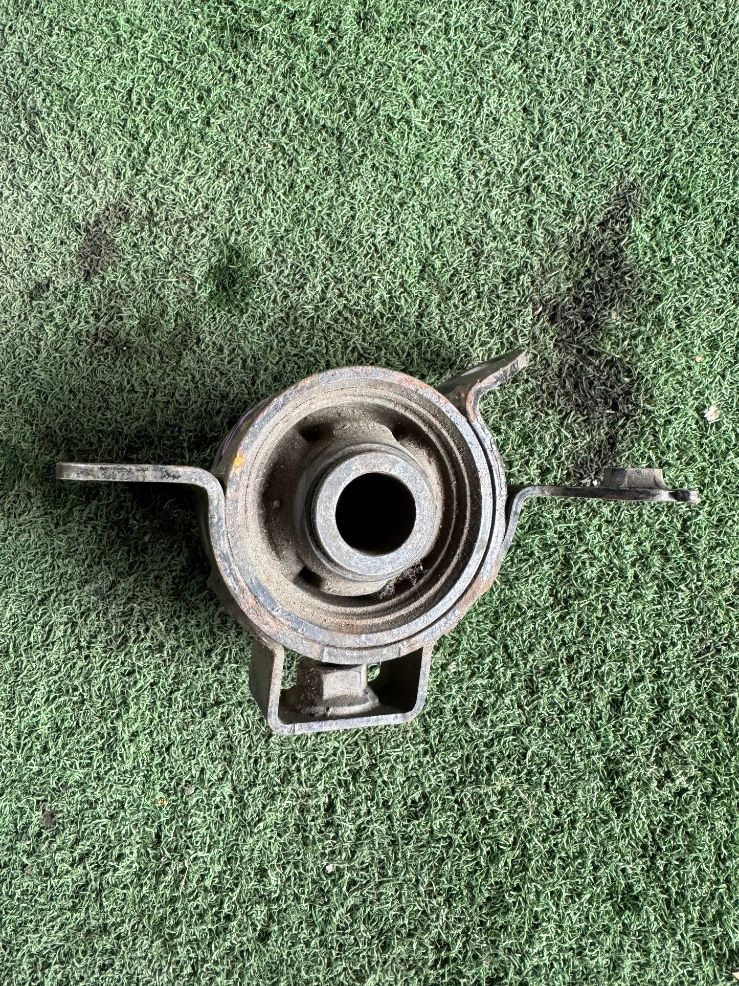 TOYOTA CALDINA ENGINE MOUNTING FRONT (EM0003