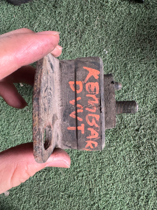 PERODUA KEMBARA DVVT ENGINE MOUNTING RH (EM0040)