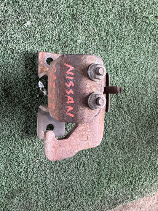 NISSAN CARAVAN NV350 ENGINE MOUNTING LH (EM0041)