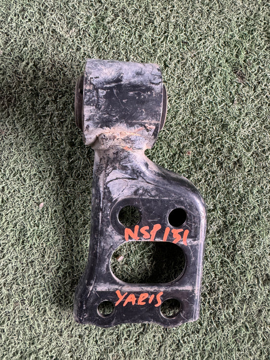 TOYOTA VIOS NSP151 ENGINE MOUNTING REAR (EM0044)