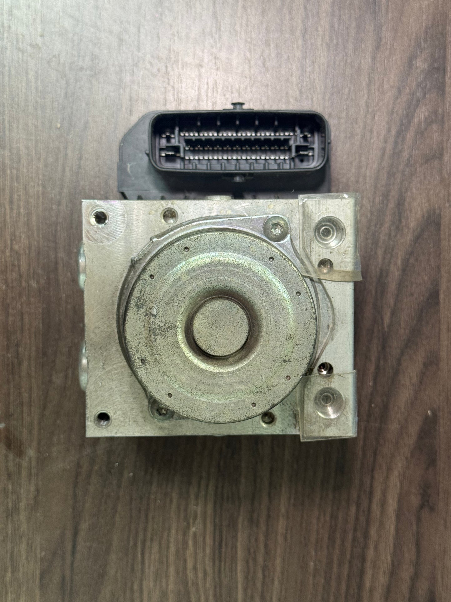 PERODUA ARUZ ABS PUMP 44510-B0220 89450-B0160