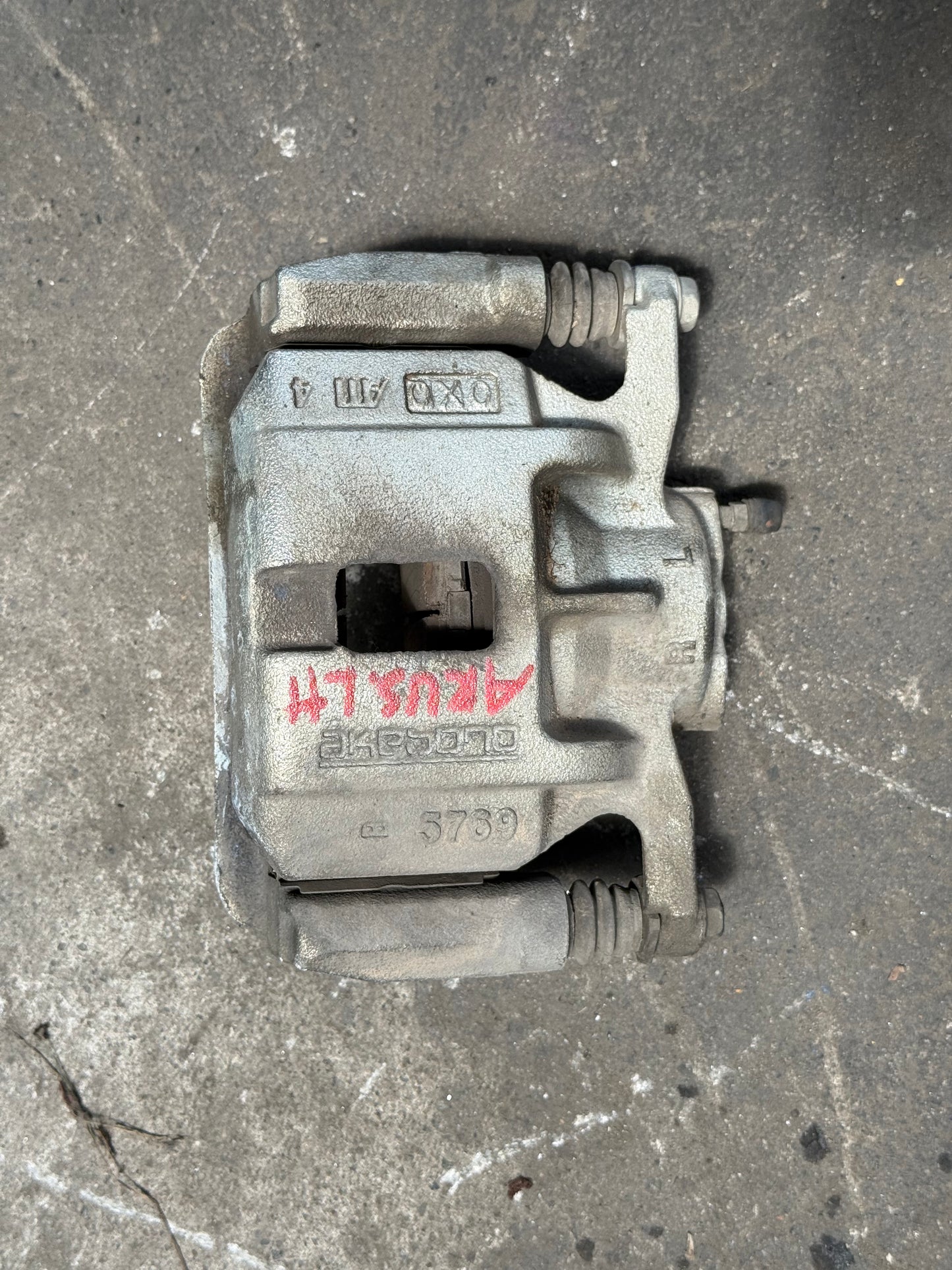 PERODUA ARUZ BRAKE CALIPER LH BC135(U)