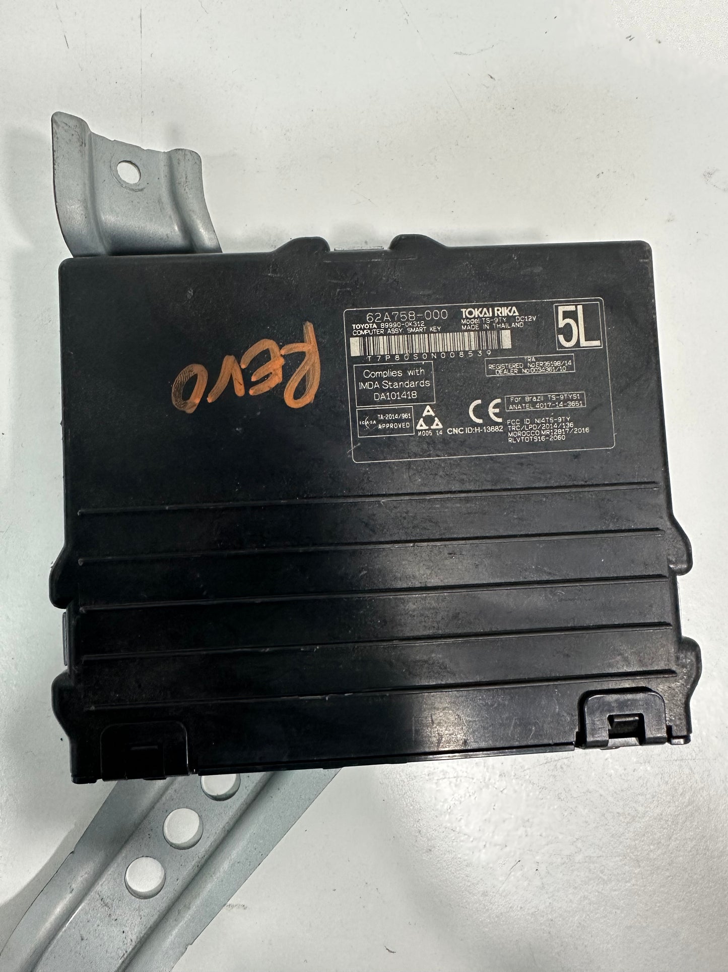 TOYOTA HILUX REVO SMART KEY ECU (89990-0K312)