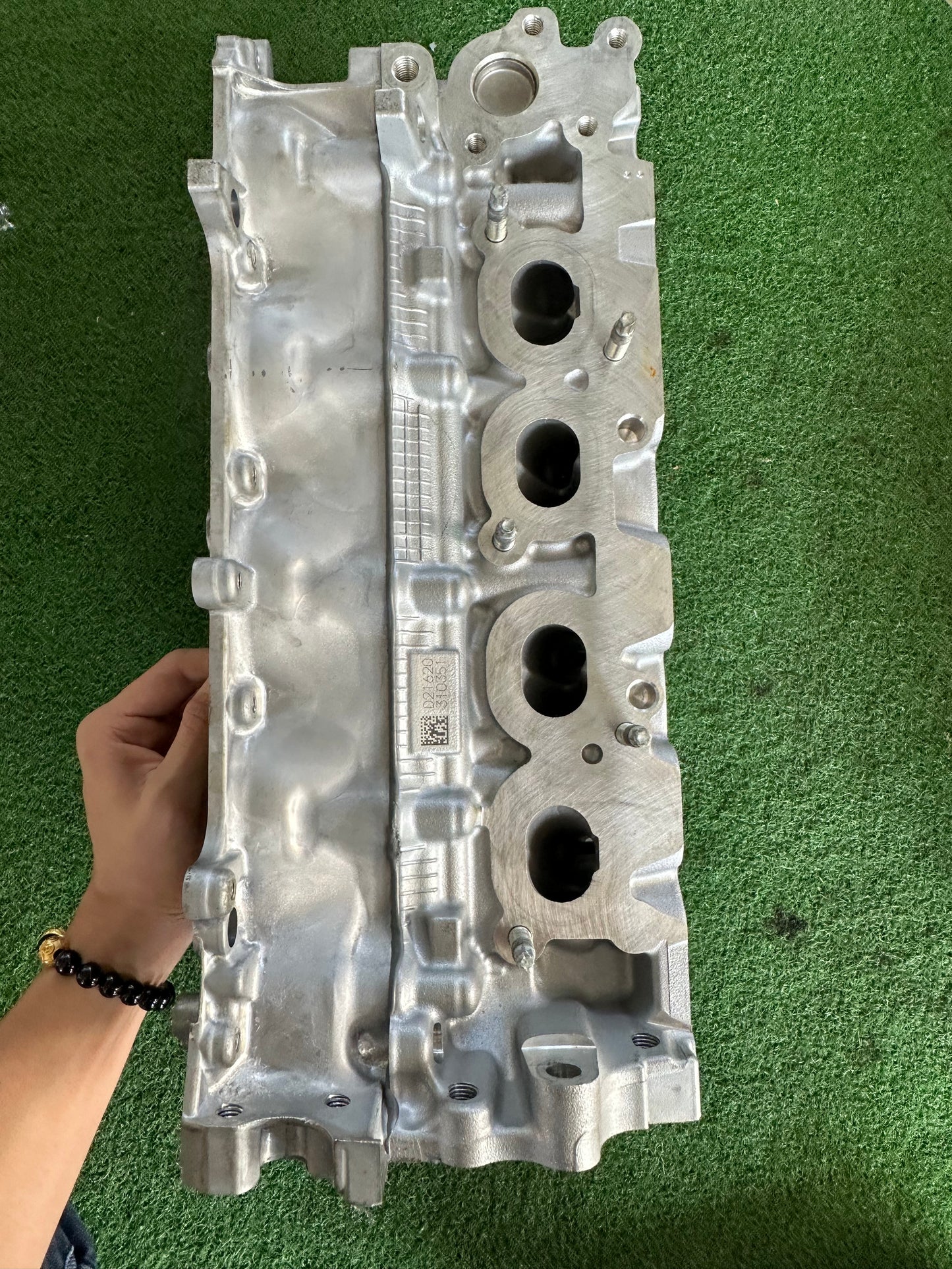 PERODUA BEZZA 1.3 CYLINDER HEAD COMPLETE GENUINE (PW623011)