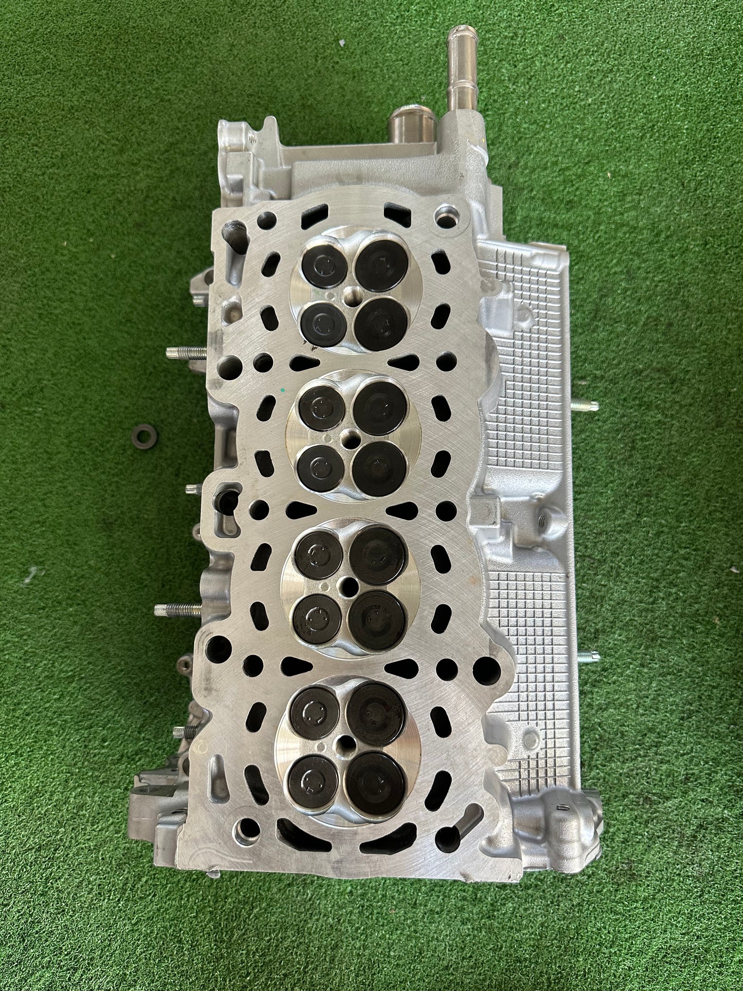 PERODUA BEZZA 1.3 CYLINDER HEAD COMPLETE GENUINE (PW623011)