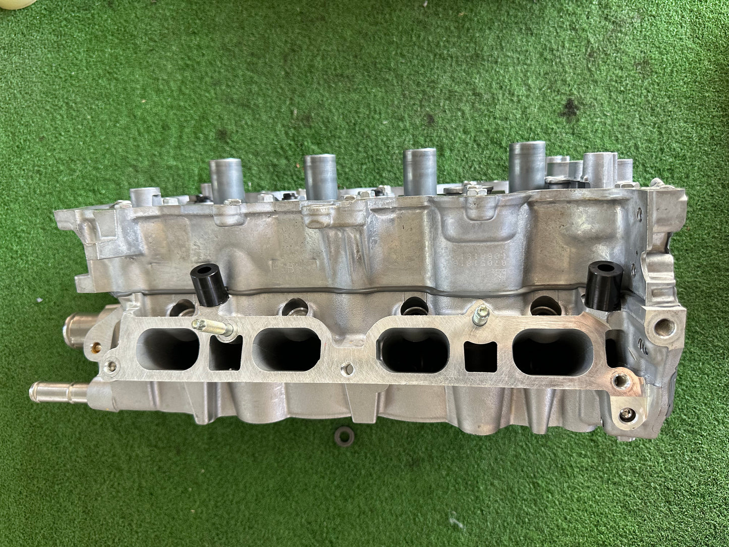 PERODUA BEZZA 1.3 CYLINDER HEAD COMPLETE GENUINE (PW623011)