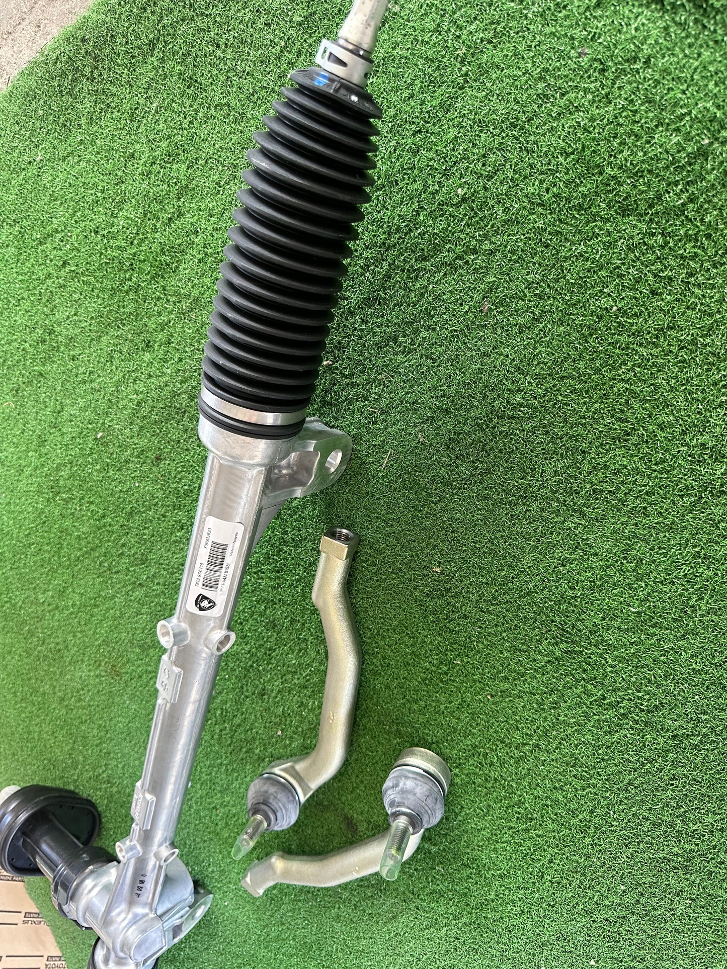 PROTON PERSONA 16, IRIZ 1.3, SAGA 1.6 VVT STEERING RACK MT (PW922623)