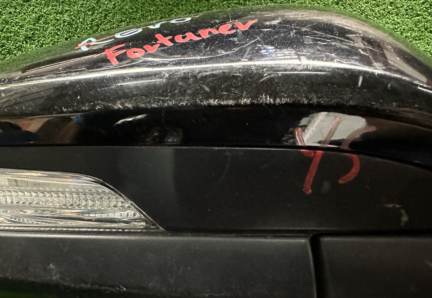 TOYOTA FORTUNER GUN156 SIDE MIRROR 9WIRE RH BLACK (SM00040-1)