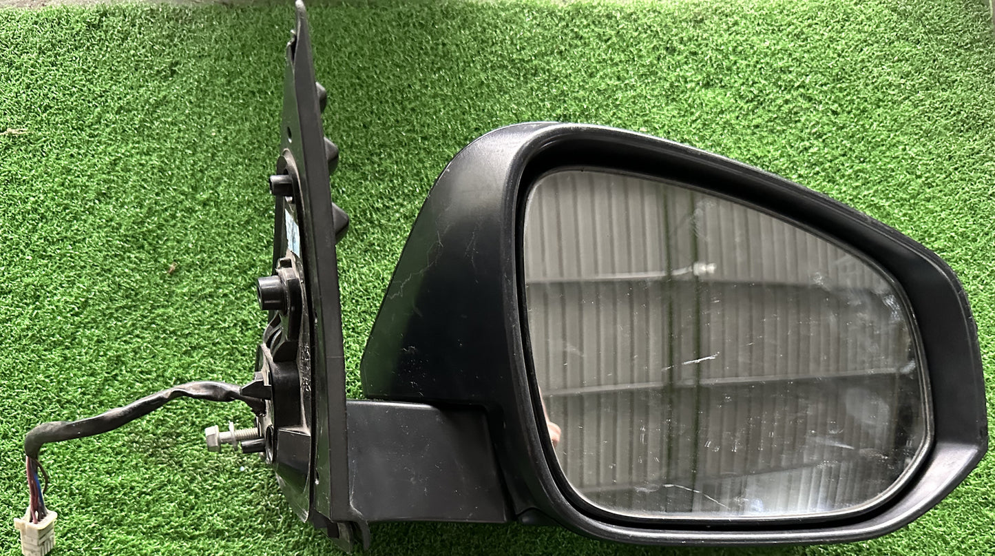 TOYOTA FORTUNER GUN156 SIDE MIRROR 9WIRE RH BLACK (SM00040-1)