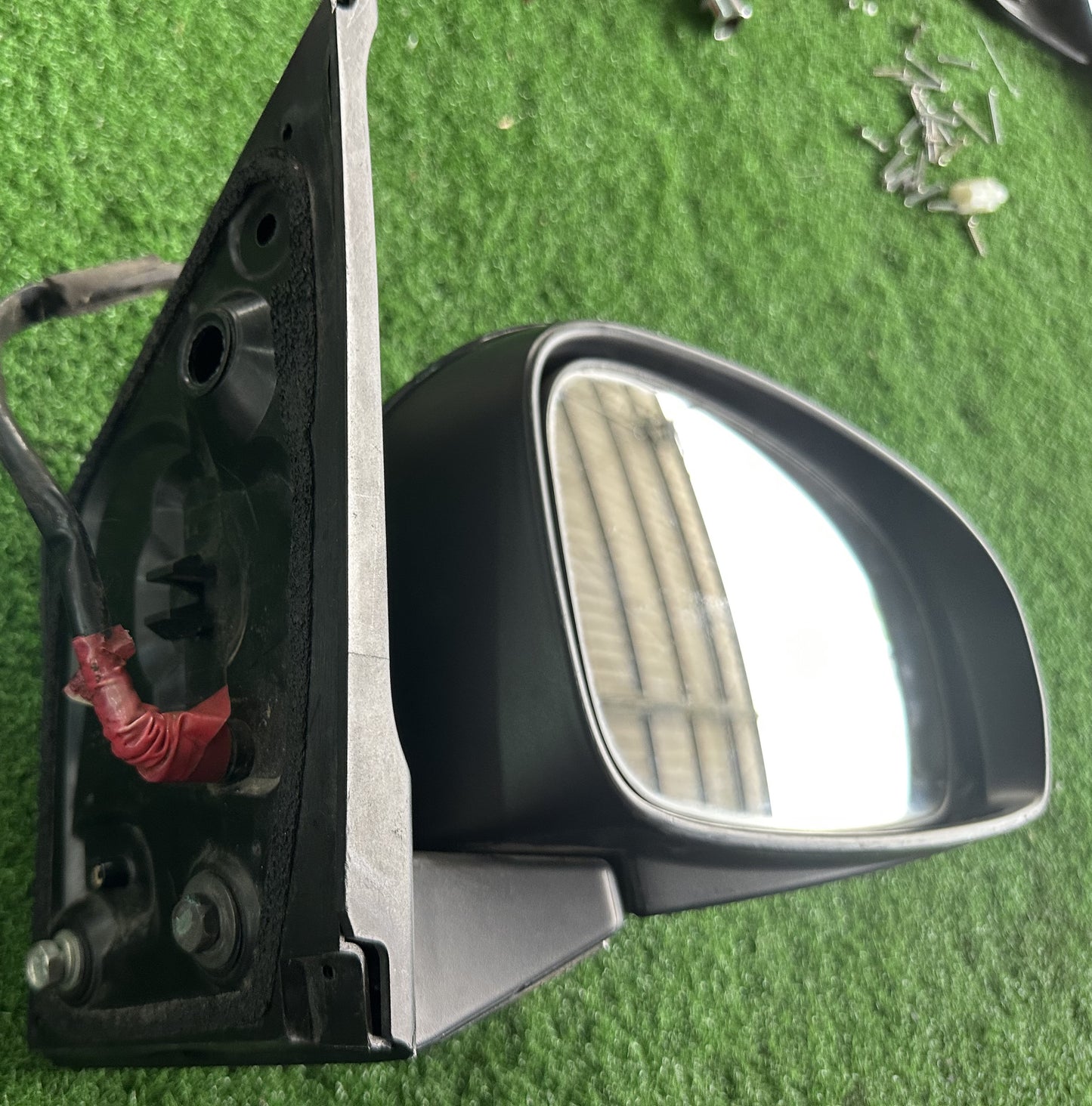 PERODUA BEZZA SIDE MIRROR 7WIRE RH BLACK (SM00013)