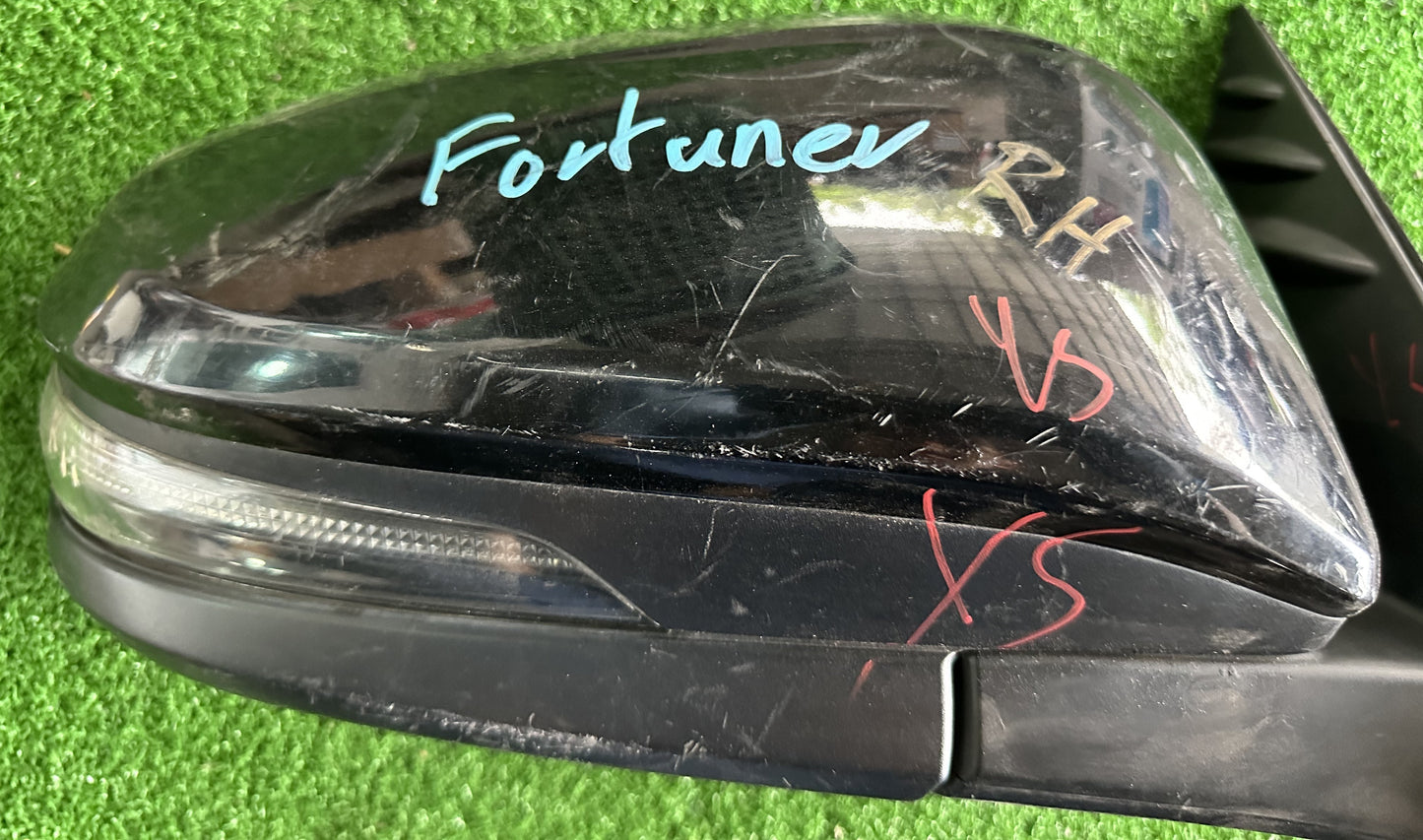 TOYOTA REVO GUN125 SIDE MIRROR 7WIRE RH BLACK (SM00045)