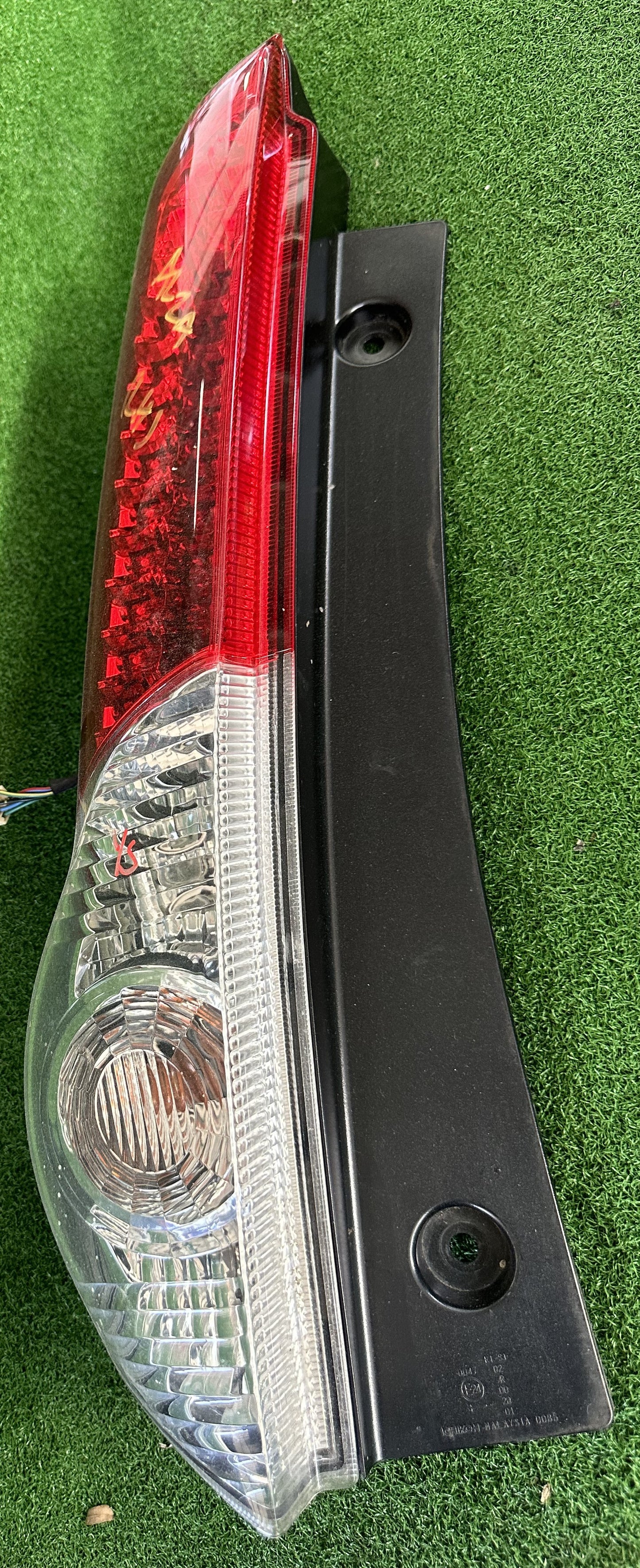 PERODUA ALZA TAIL LAMP LH (TL00022)