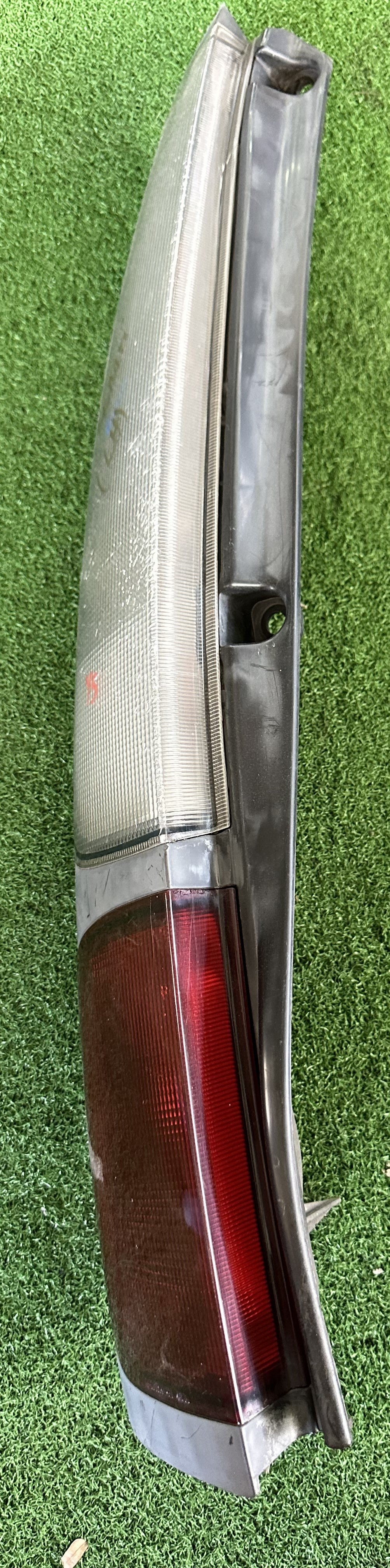 PERODUA KENARI TAIL LAMP LH (TL00028)