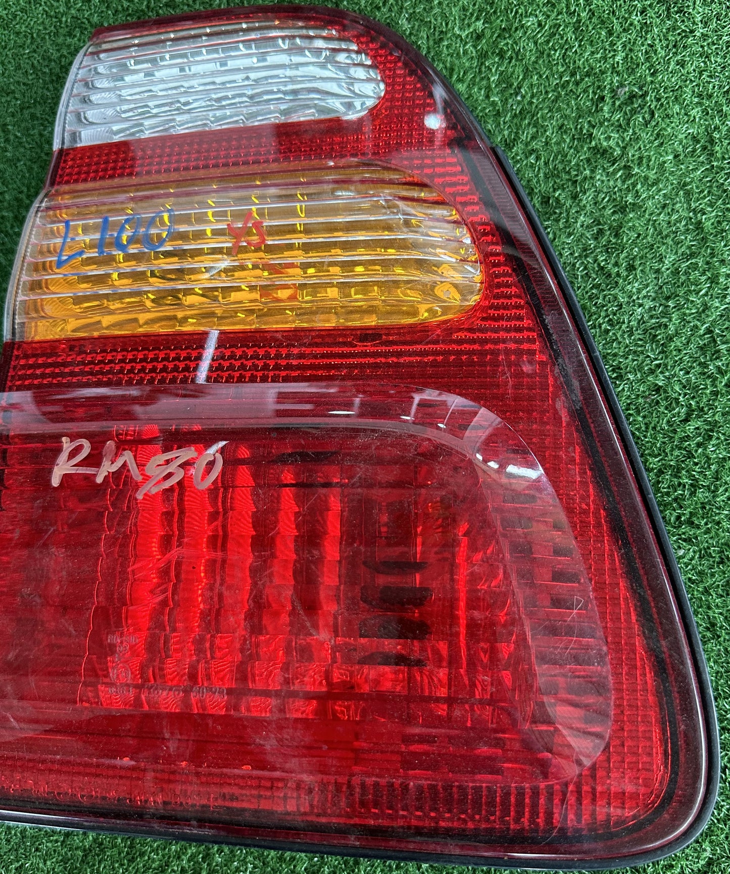 TOYOTA LAND CRUISER 100 INNER TAIL LAMP LH (TL00050)