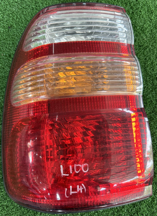 TOYOTA LAND CRUISER 100 OUTER TAIL LAMP LH (TL00052)
