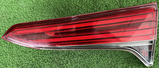 TOYOTA FORTUNER GUN156 INNER TAIL LAMP RH (TL00081)
